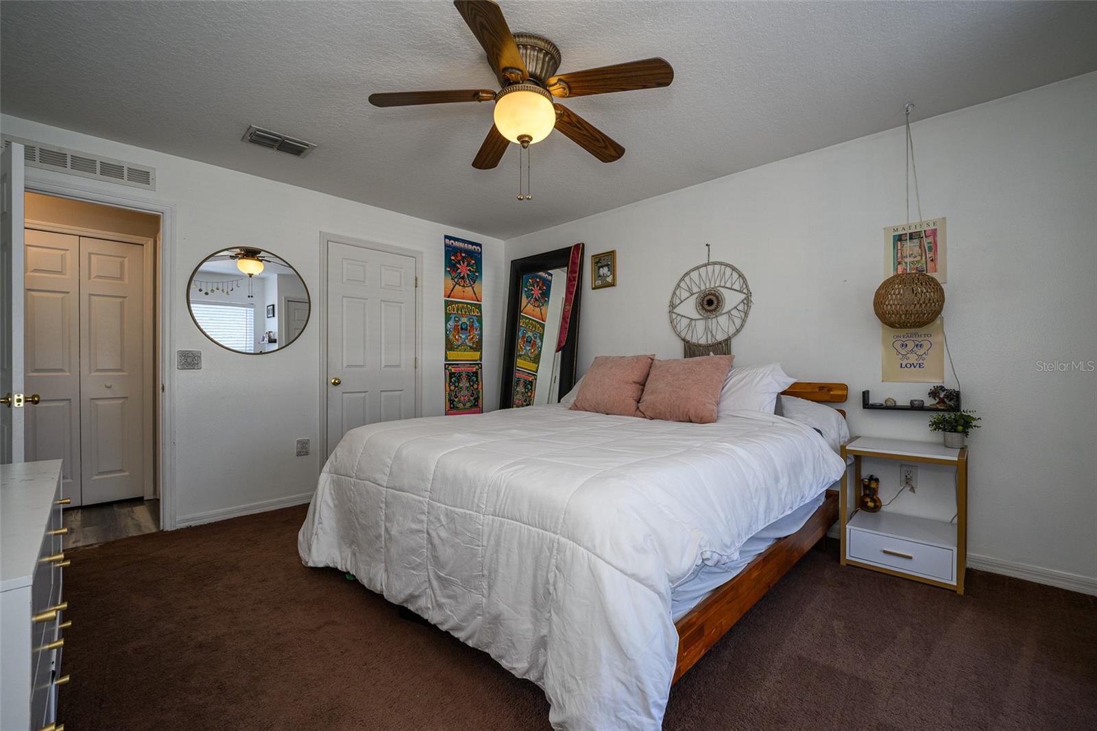 Image 48 of 74 For 220 Bird Of Paradise Drive