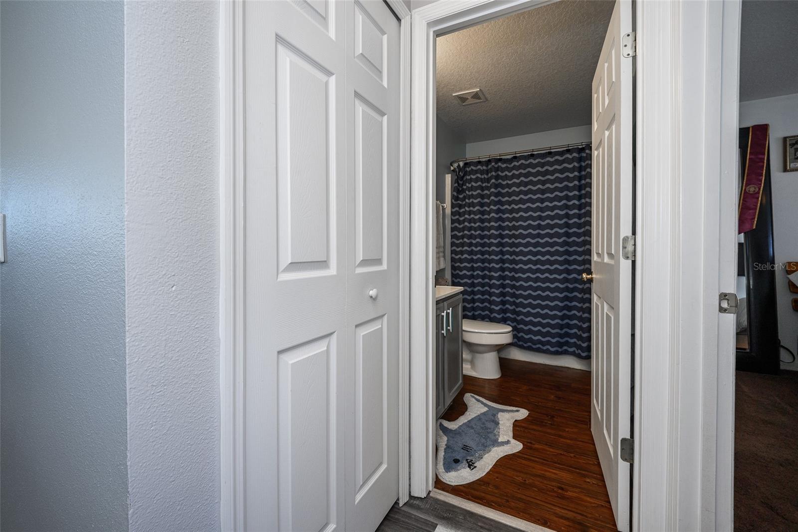 Image 50 of 74 For 220 Bird Of Paradise Drive