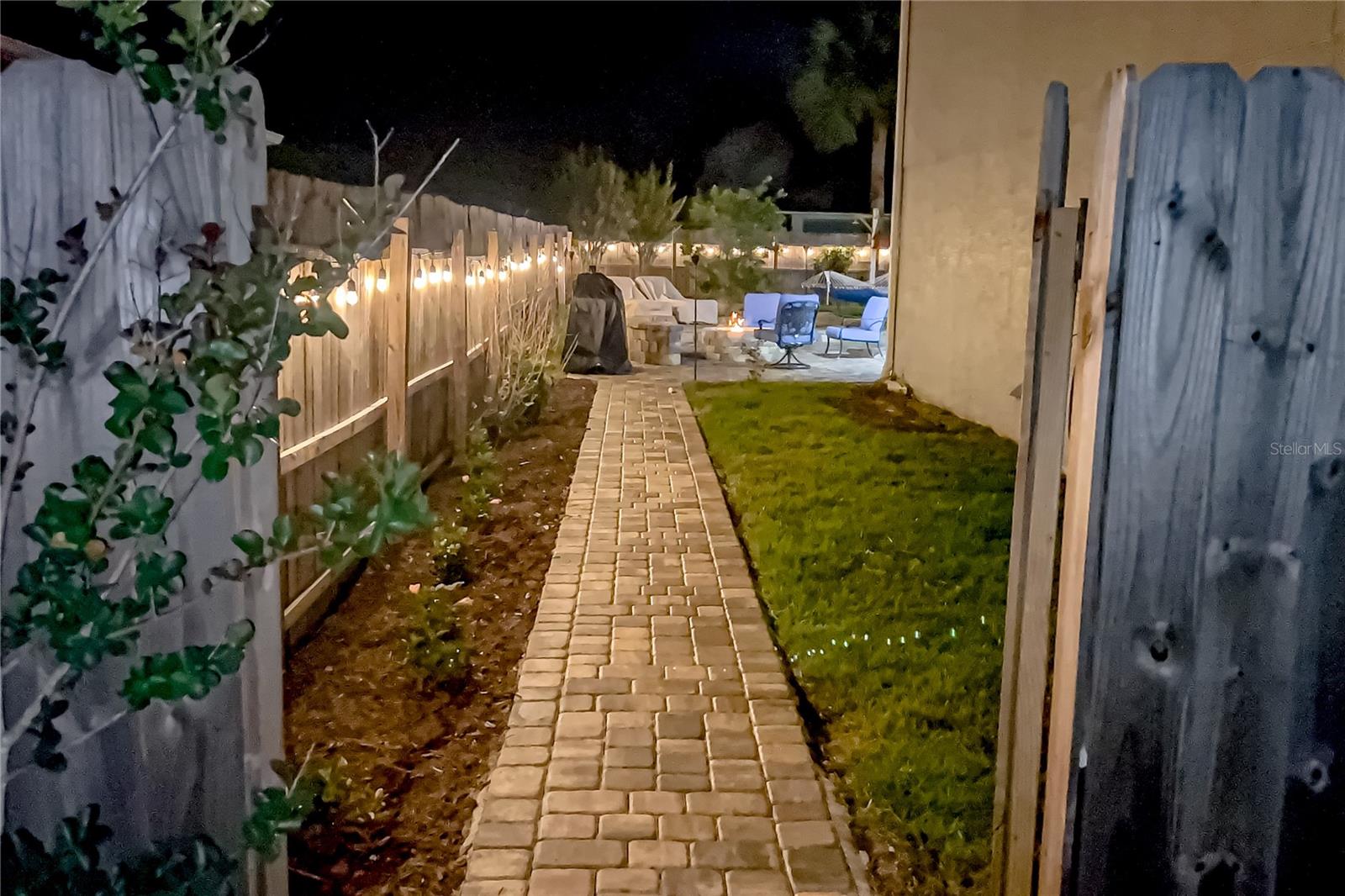 Image 65 of 74 For 220 Bird Of Paradise Drive