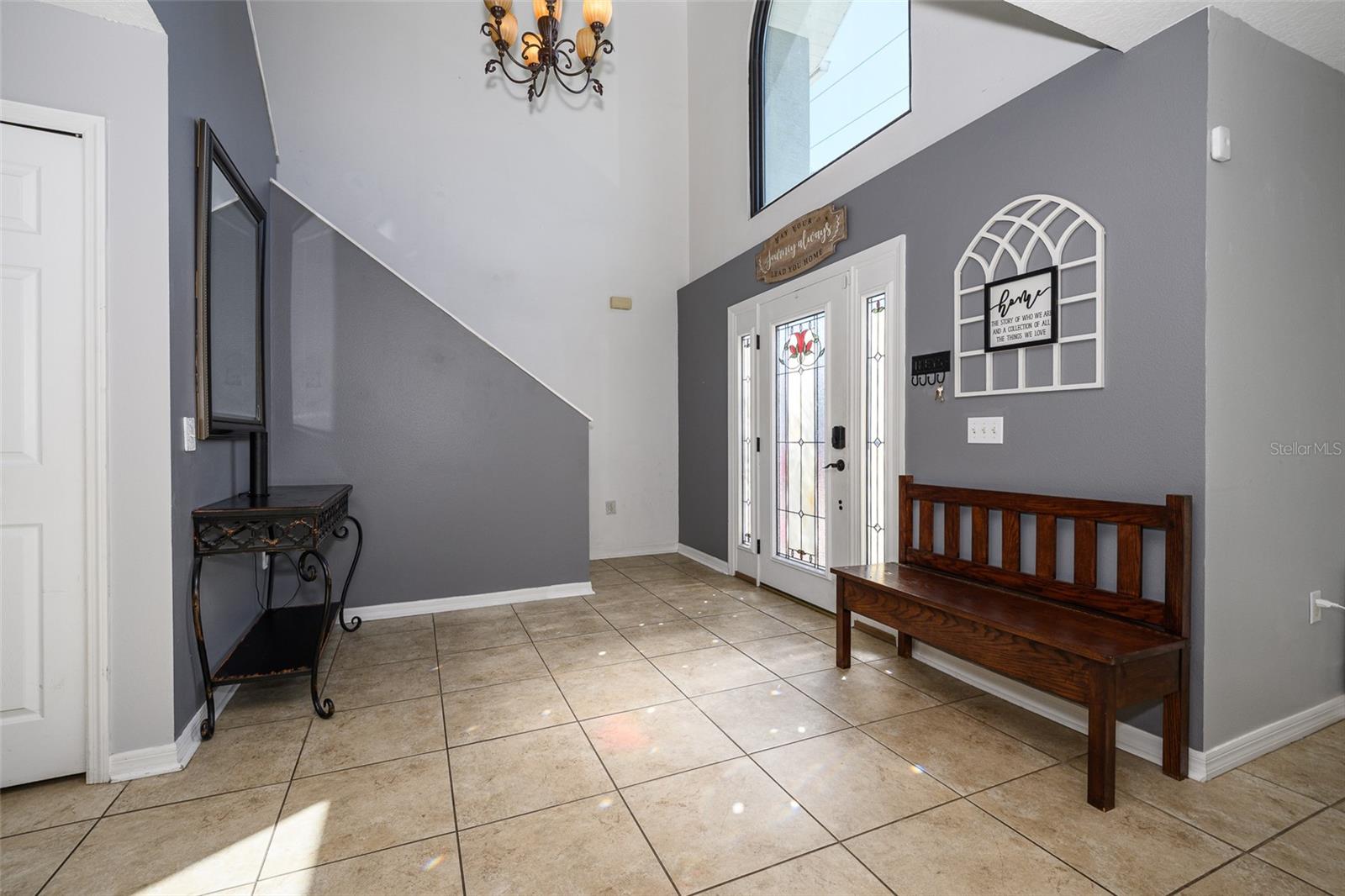 Image 9 of 74 For 220 Bird Of Paradise Drive