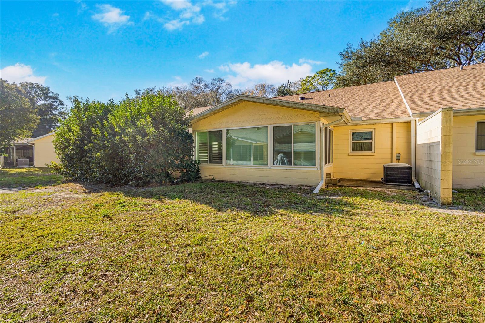 Image 4 of 25 For 9277 83rd Avenue F