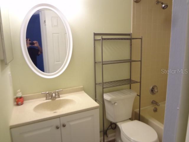 Image 21 of 29 For 12 Hembury Lane