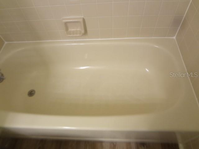 Image 22 of 29 For 12 Hembury Lane