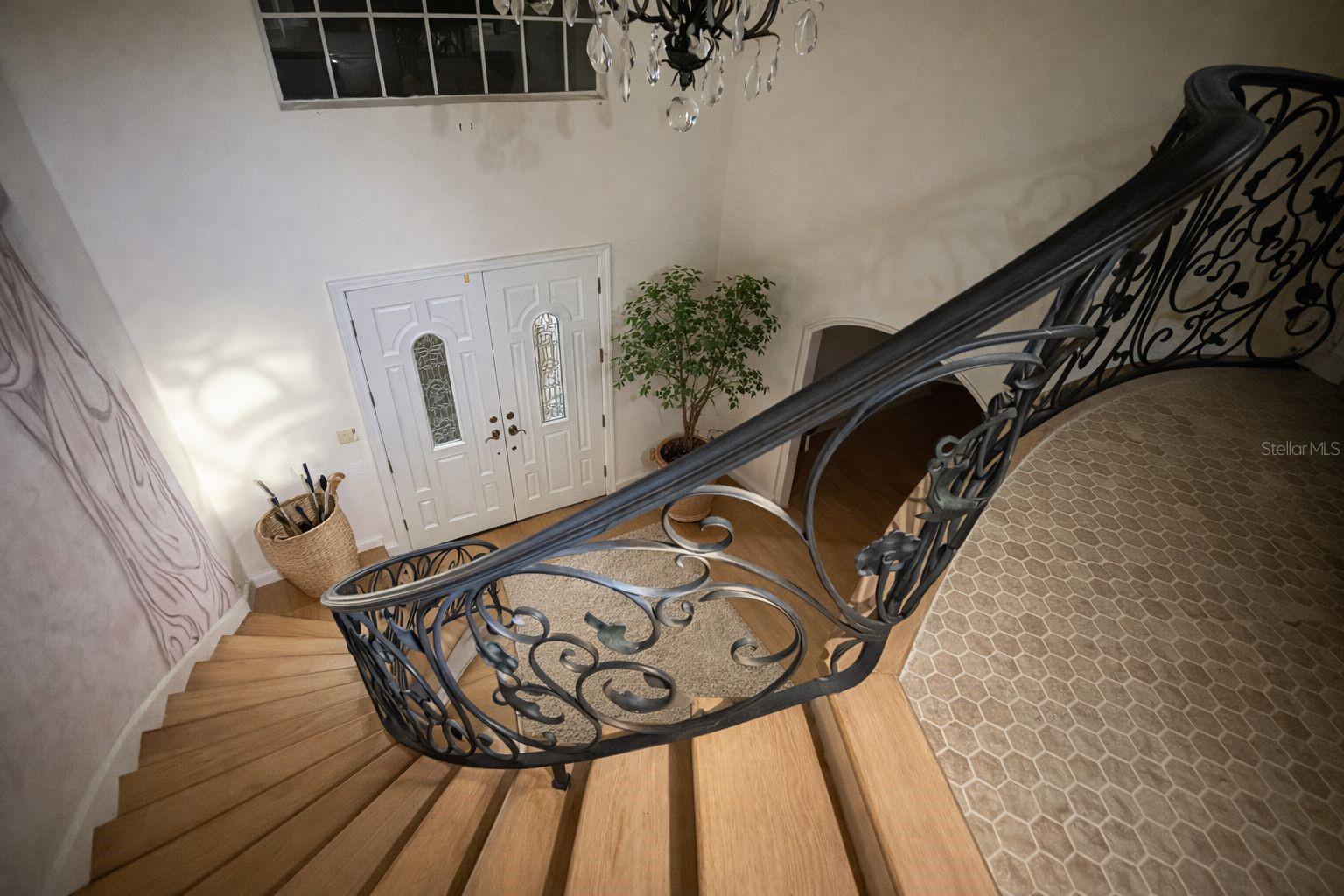 Image 12 of 18 For 100 Lamp Lighter Lane