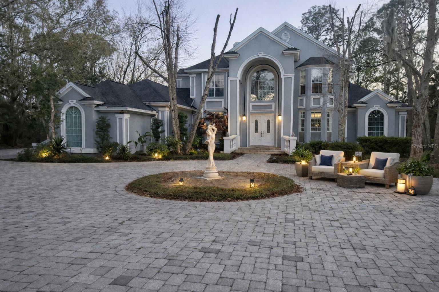 Image 18 of 18 For 100 Lamp Lighter Lane