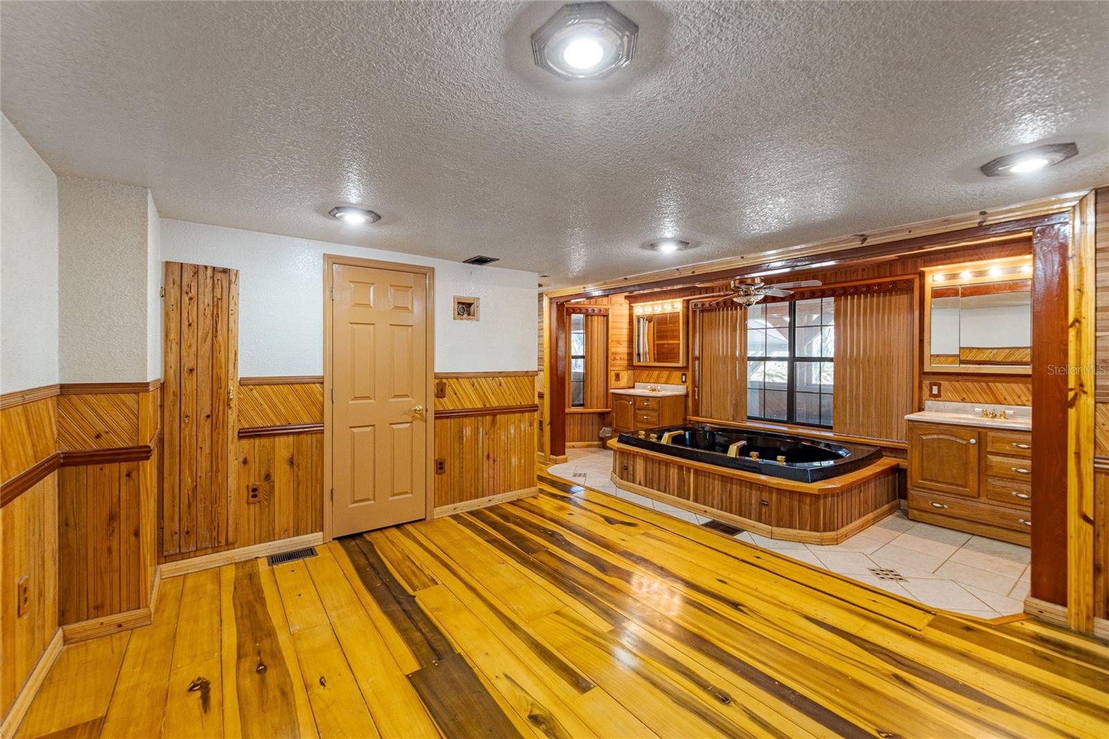 Image 32 of 100 For 11053 Mulberry Landing Annex