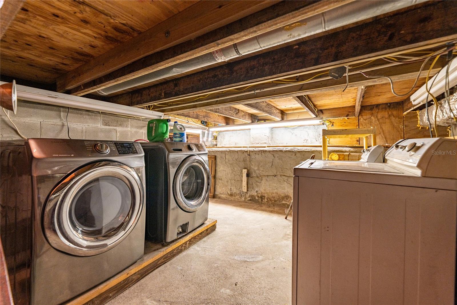 Image 45 of 100 For 11053 Mulberry Landing Annex