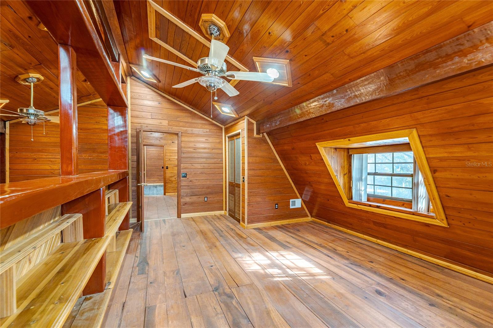 Image 55 of 100 For 11053 Mulberry Landing Annex