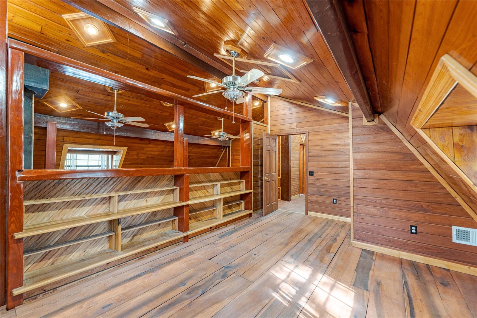 Image 56 of 100 For 11053 Mulberry Landing Annex