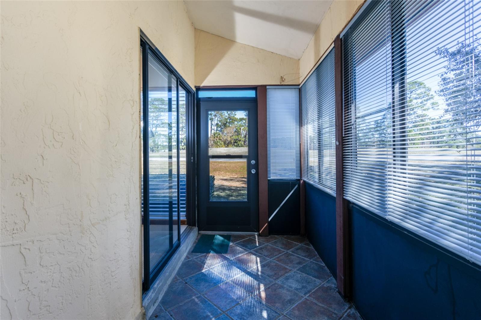 Image 29 of 29 For 39 Village Circle 5-501