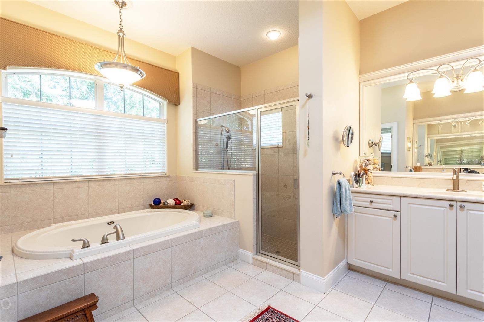 Image 15 of 34 For 1 Ibis Court S