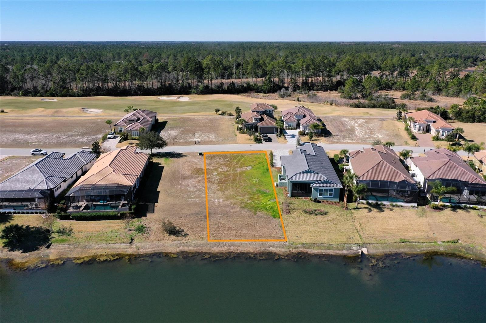 Image 13 of 39 For 423 Bourganville Drive