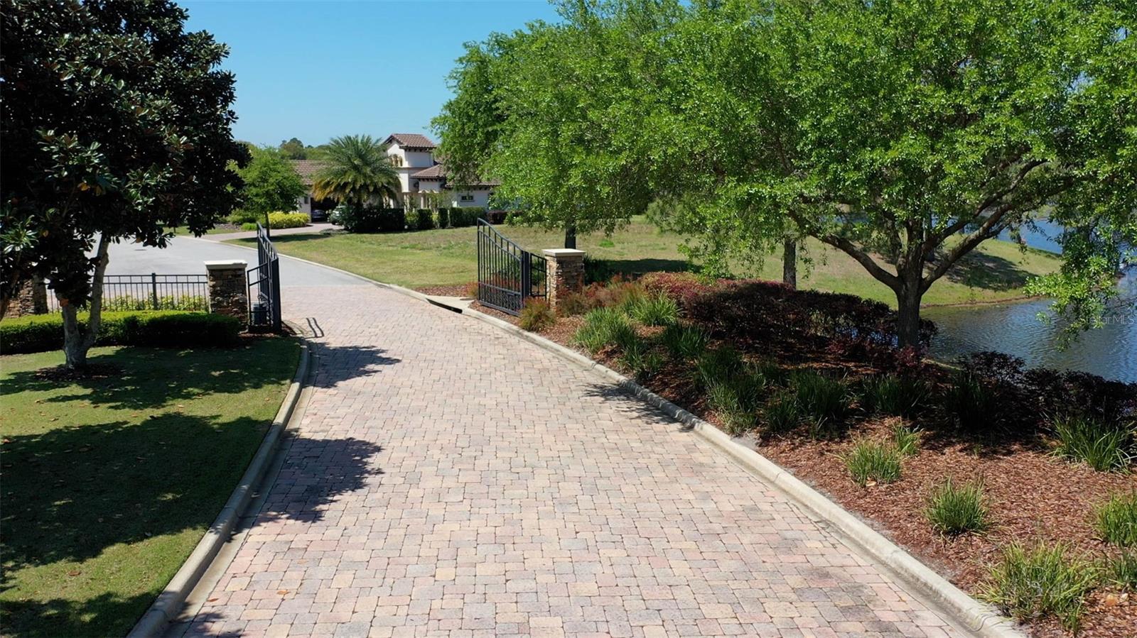 Image 39 of 39 For 423 Bourganville Drive