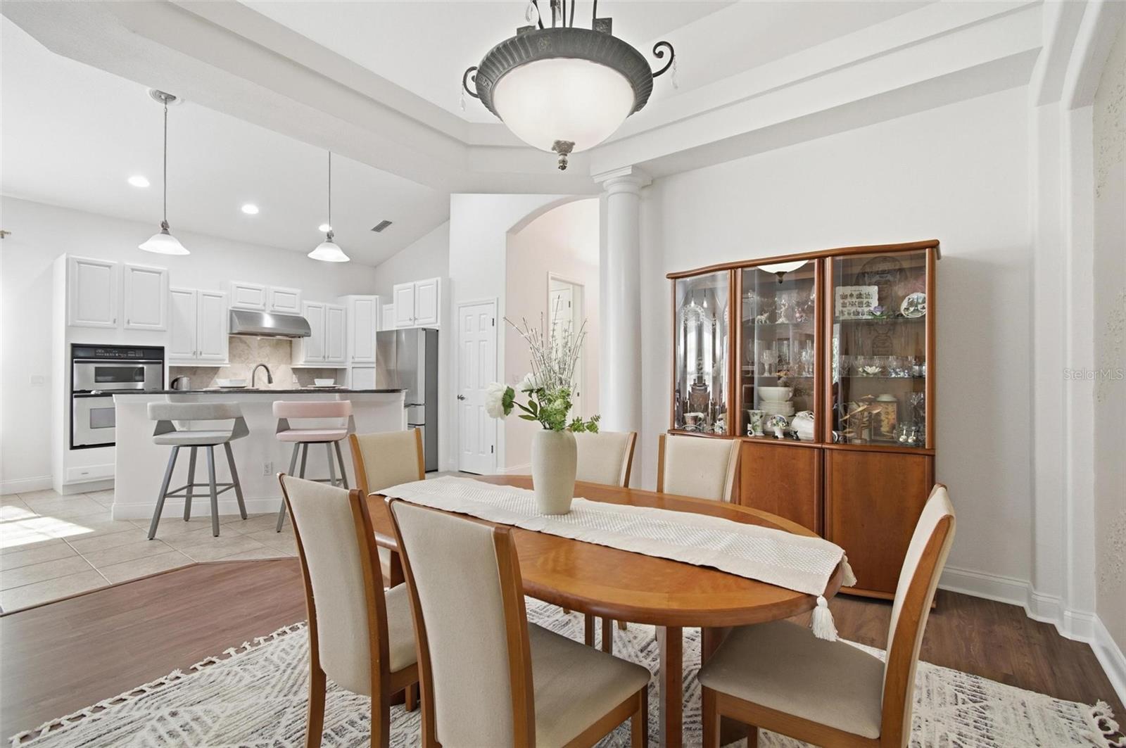 Listing photo id 17 for 33 Marshview Lane