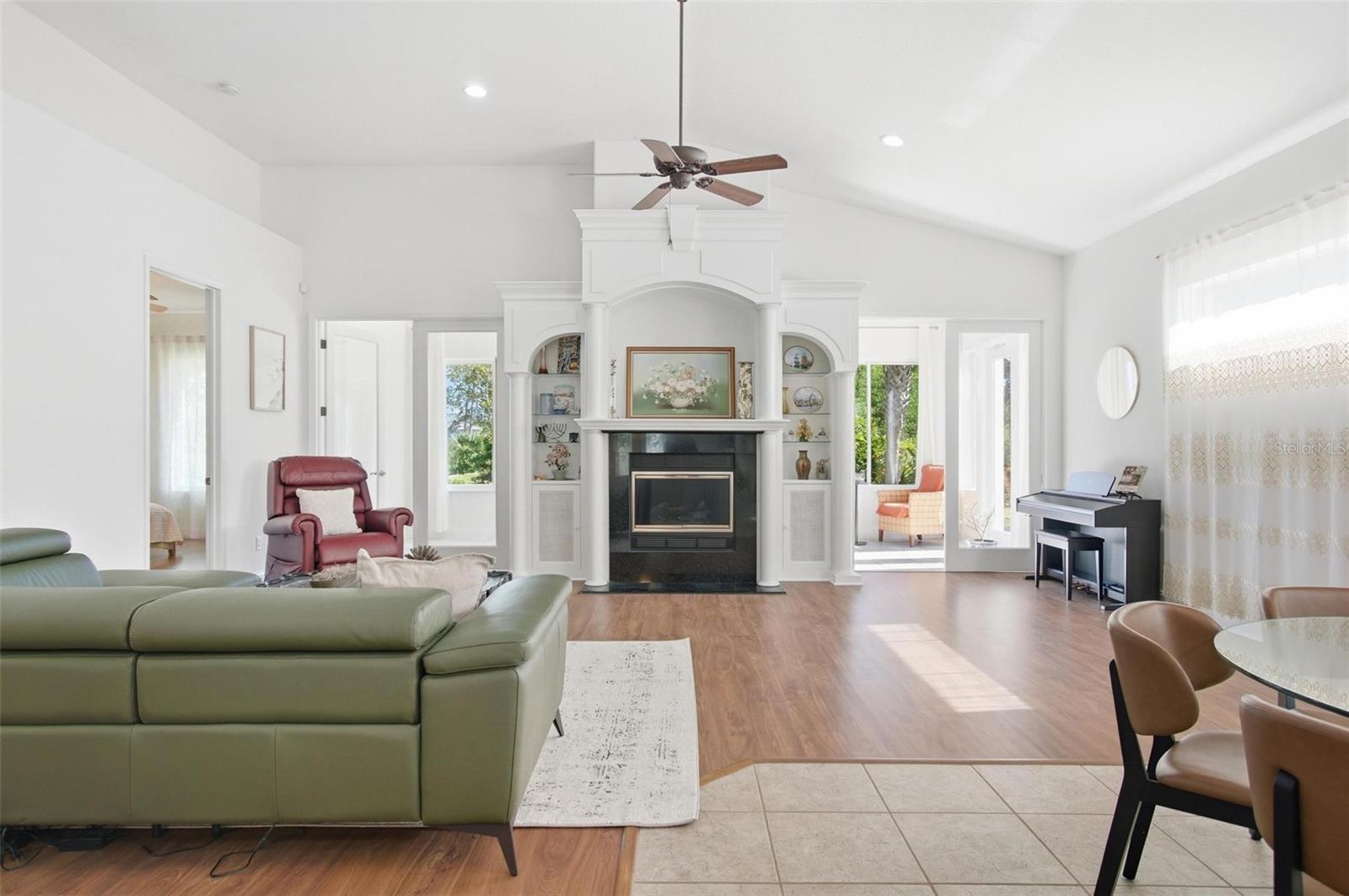 Listing photo id 19 for 33 Marshview Lane