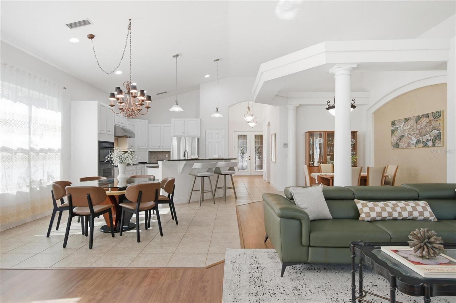 Listing photo id 20 for 33 Marshview Lane