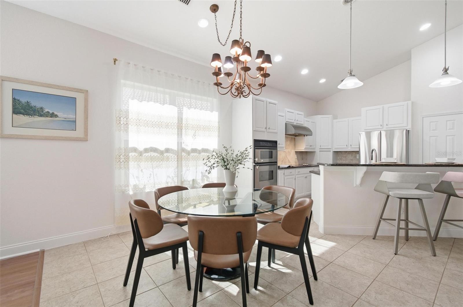 Listing photo id 21 for 33 Marshview Lane