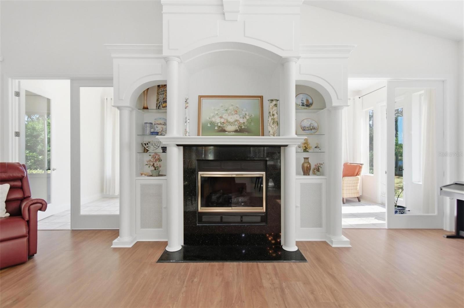 Listing photo id 27 for 33 Marshview Lane