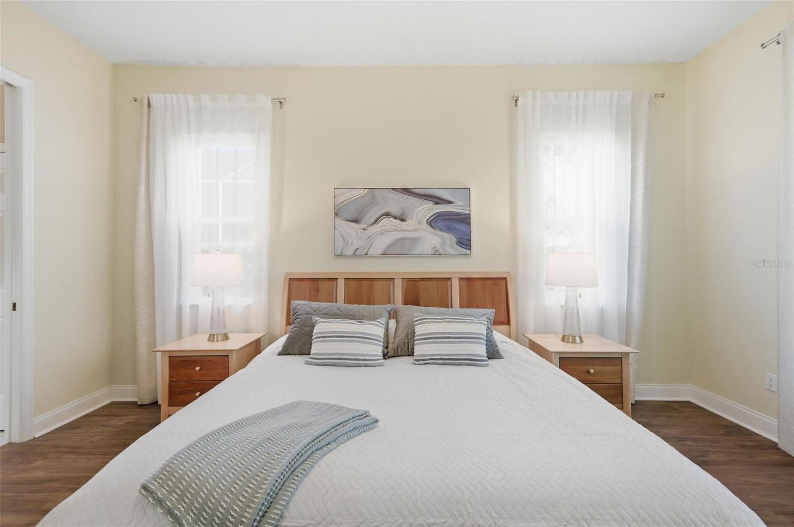 Listing photo id 32 for 33 Marshview Lane