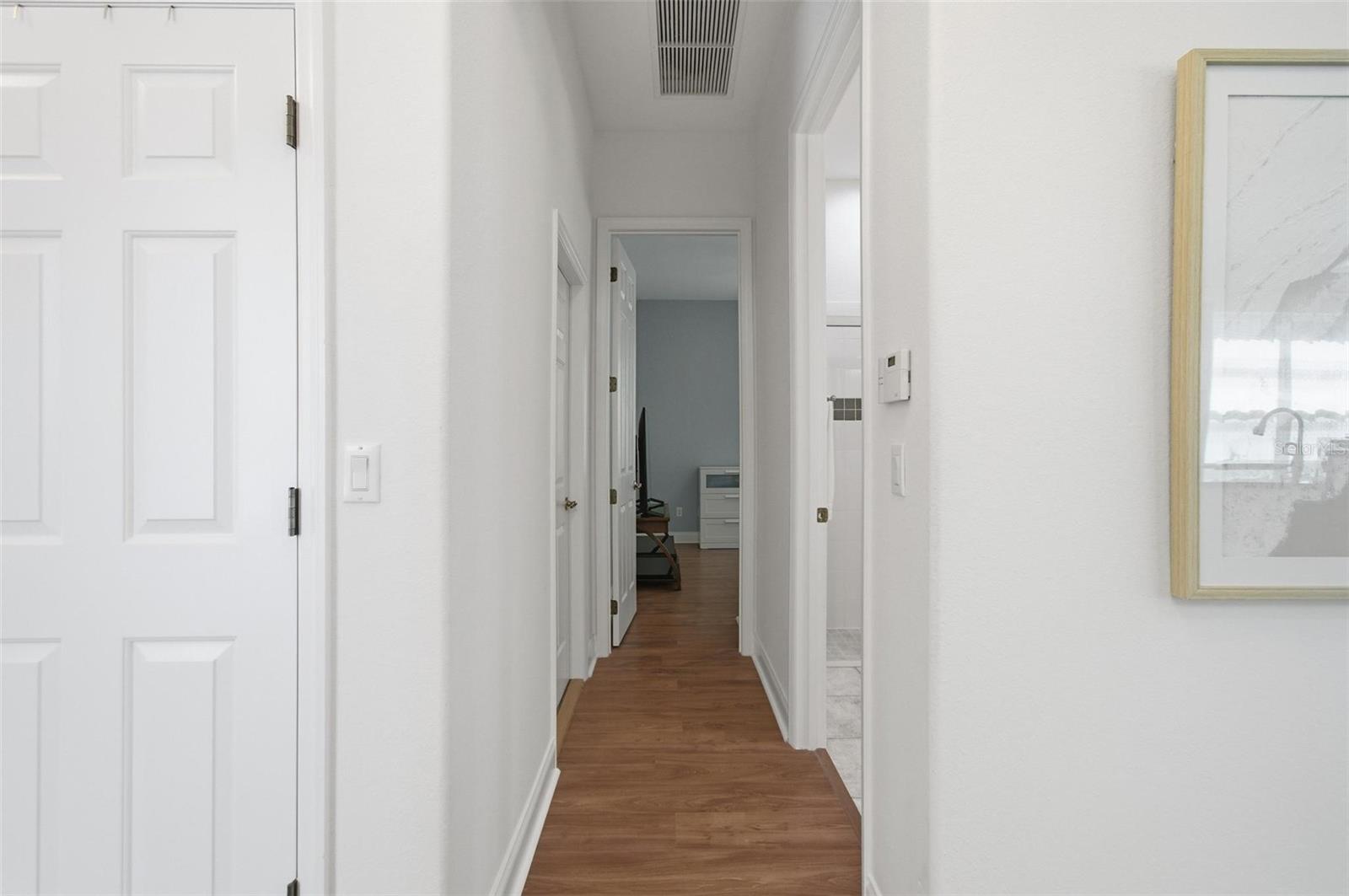 Listing photo id 41 for 33 Marshview Lane