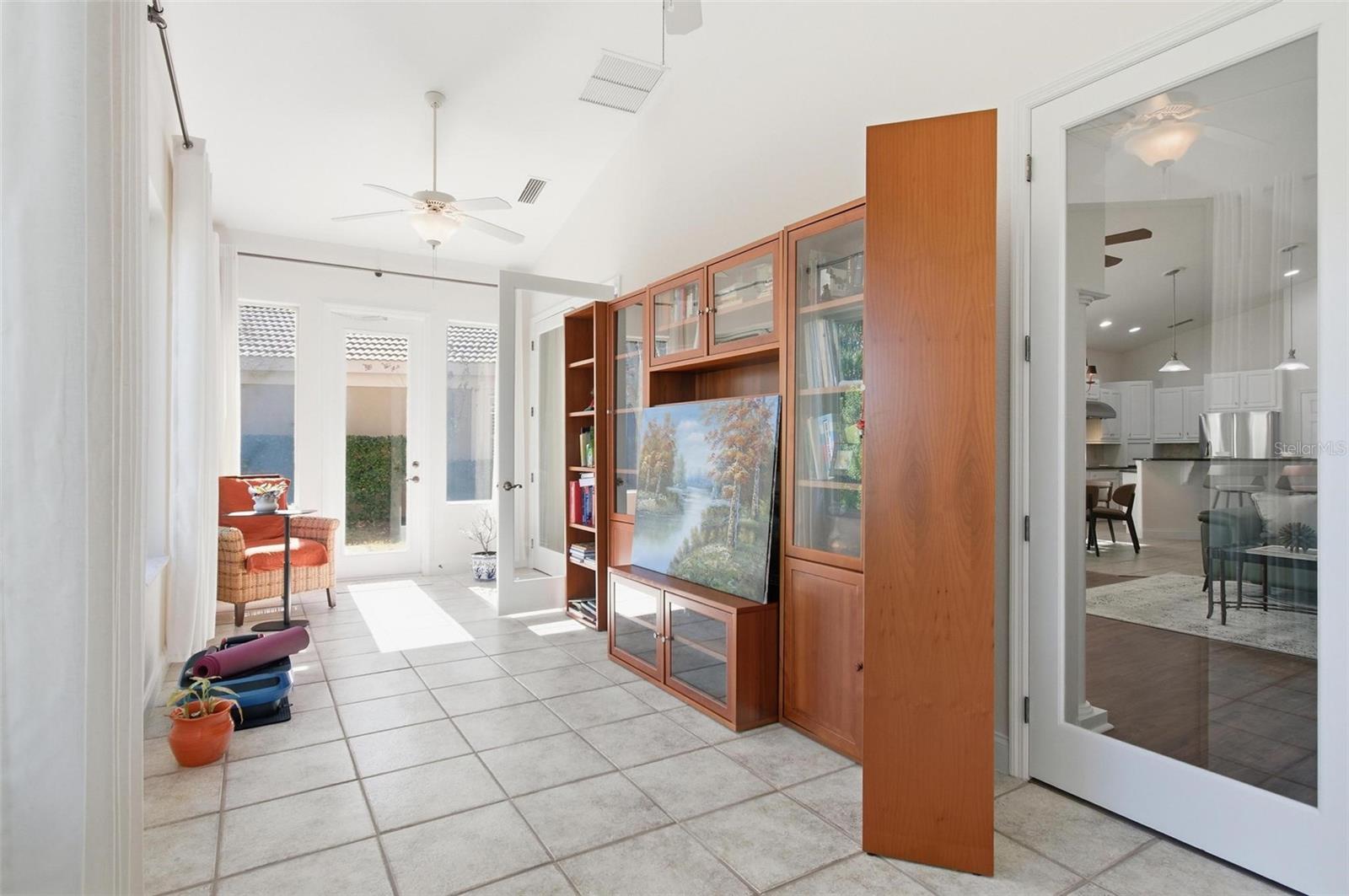 Listing photo id 56 for 33 Marshview Lane