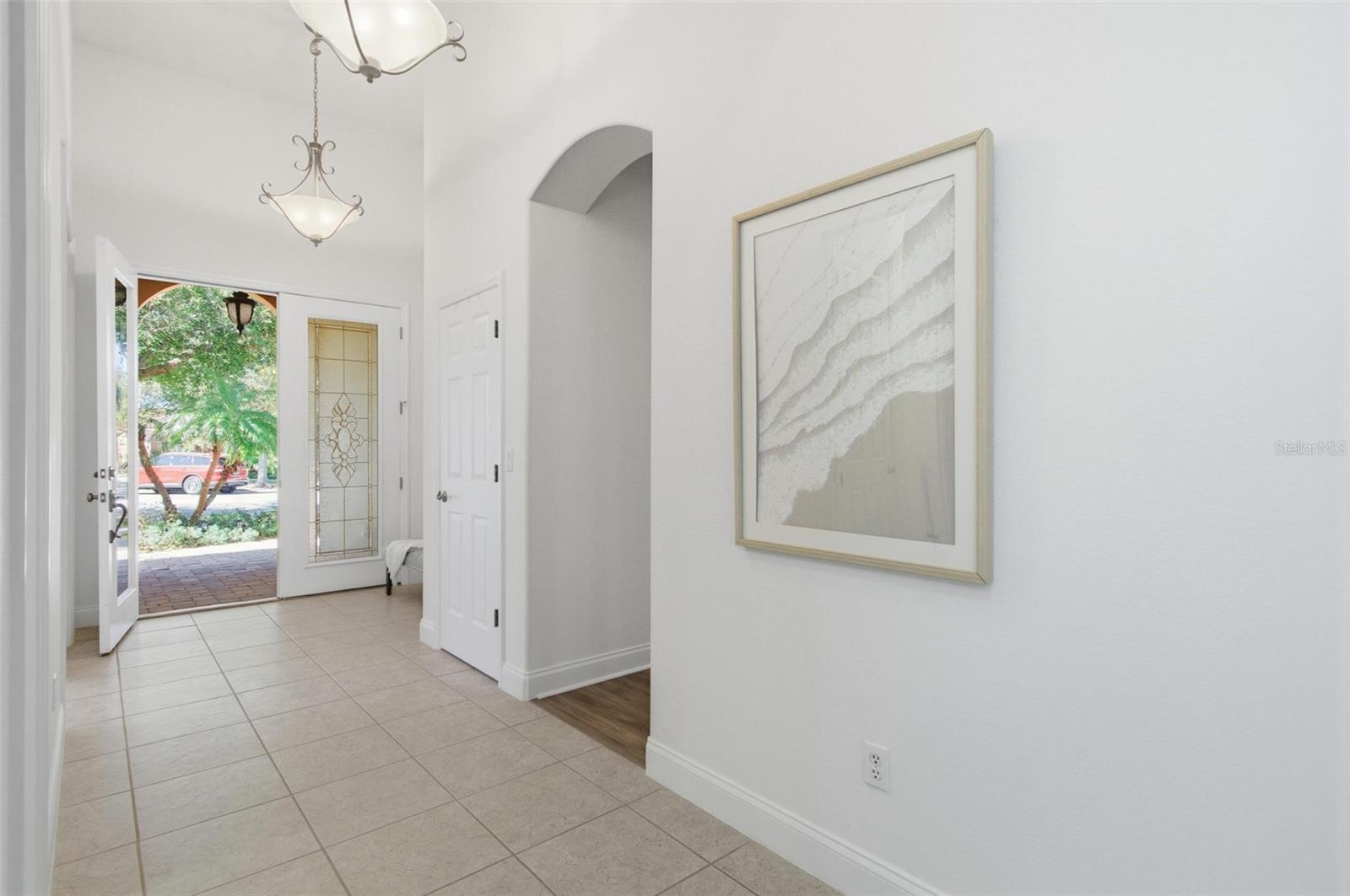 Listing photo id 6 for 33 Marshview Lane