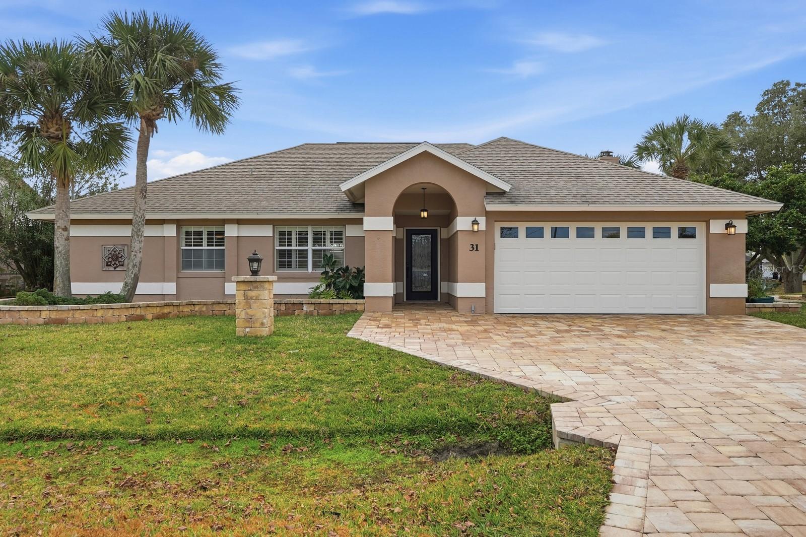 Image 3 of 51 For 31 Cherokee Court W