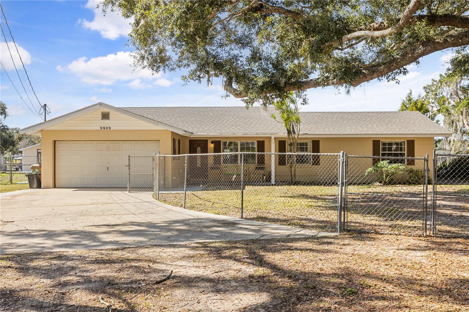 Details for 9909 Jacaranda Avenue, CLERMONT, FL 34711