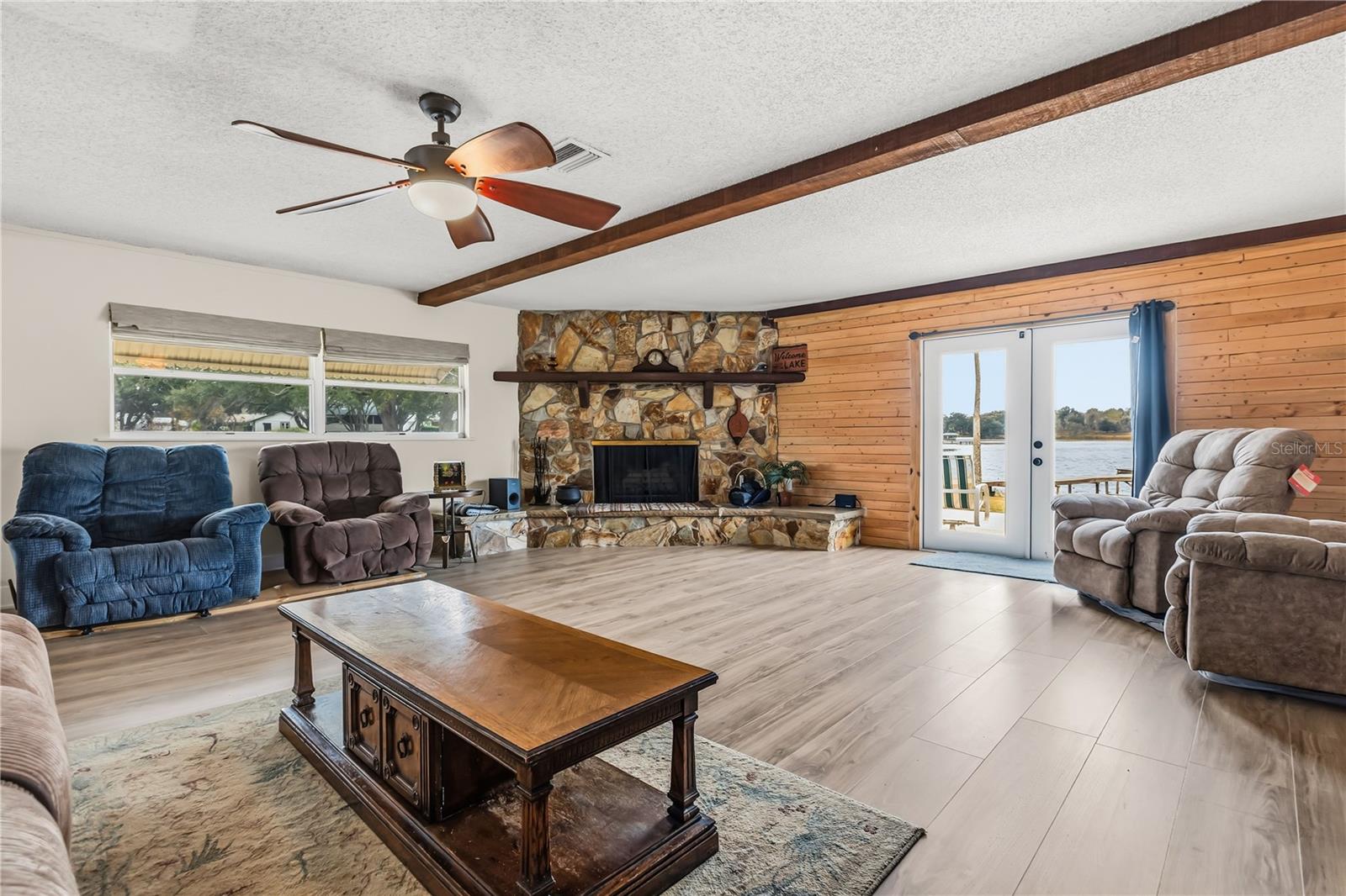 Image 14 of 48 For 9909 Jacaranda Avenue