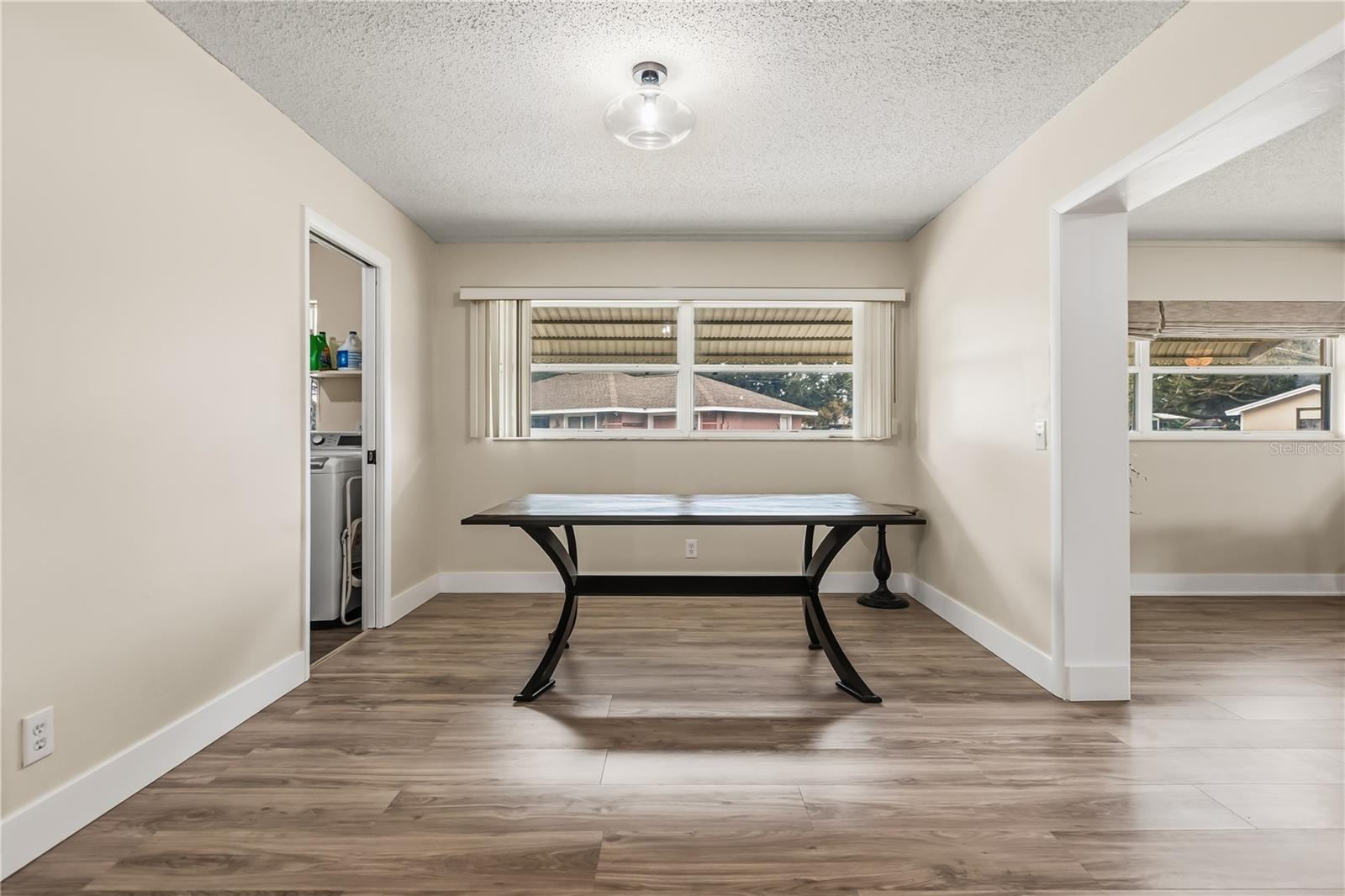 Image 8 of 48 For 9909 Jacaranda Avenue