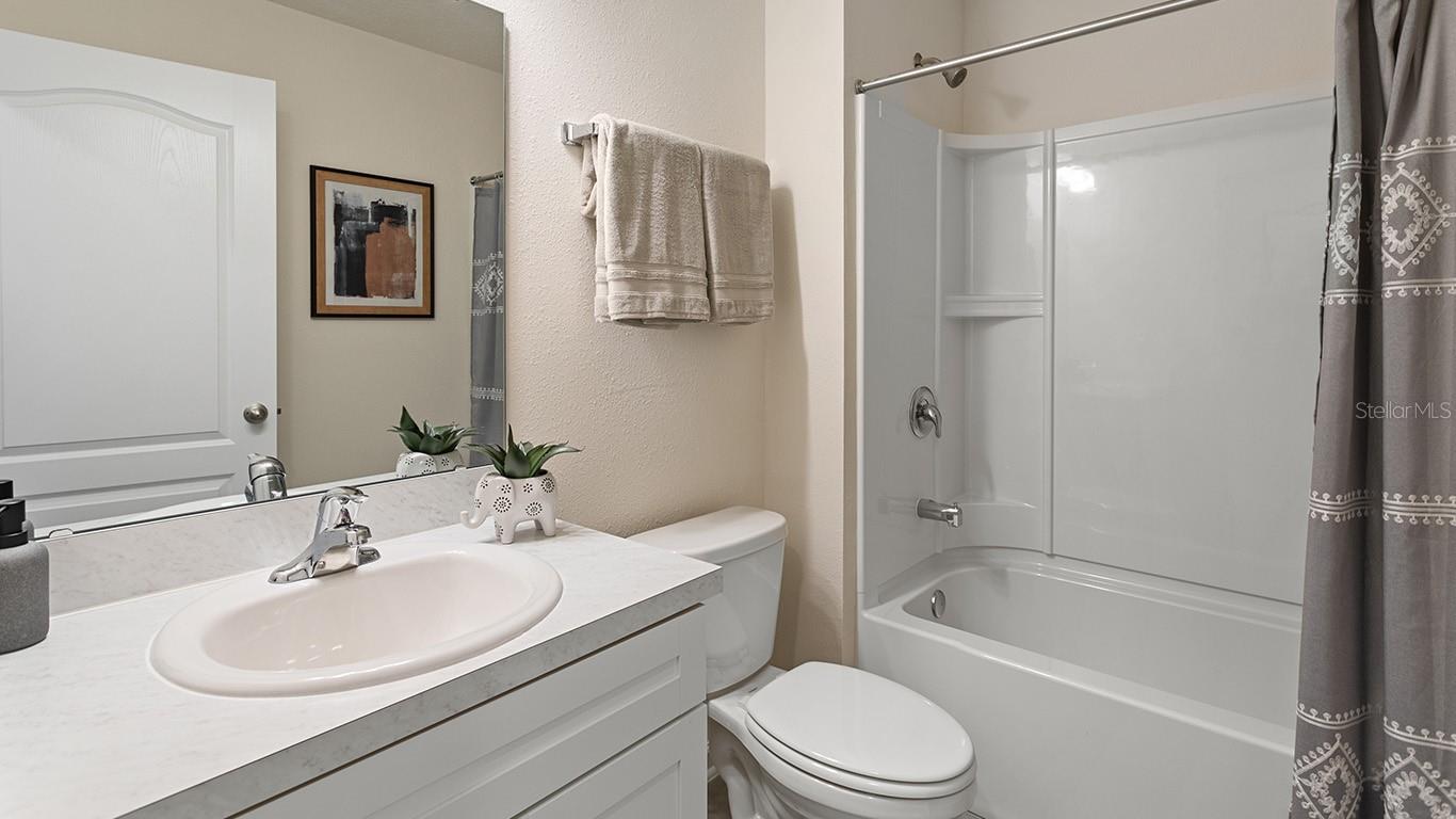 Image 13 of 45 For 44 Pasadena Drive