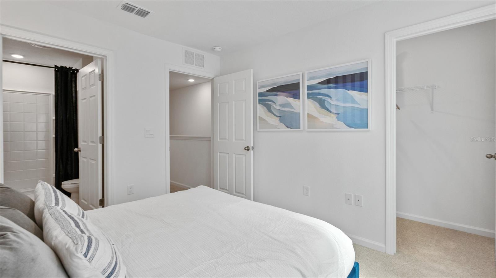 Image 23 of 48 For 75 Montellano Road