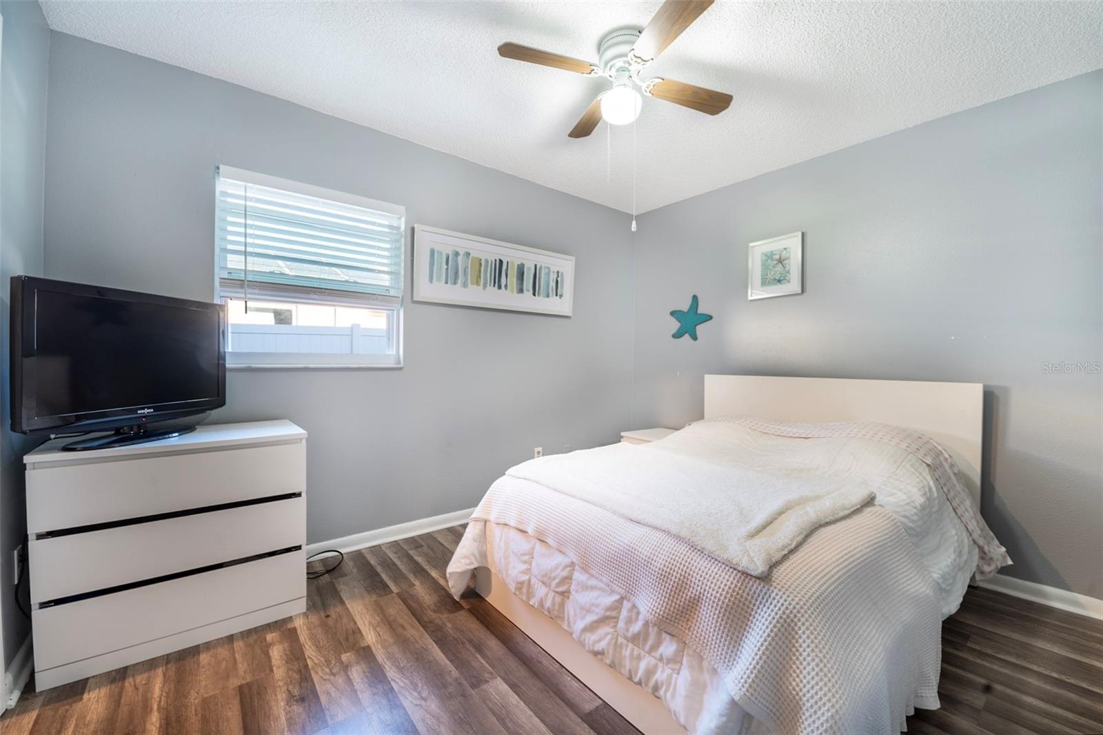 Image 12 of 19 For 13 Belleaire Drive