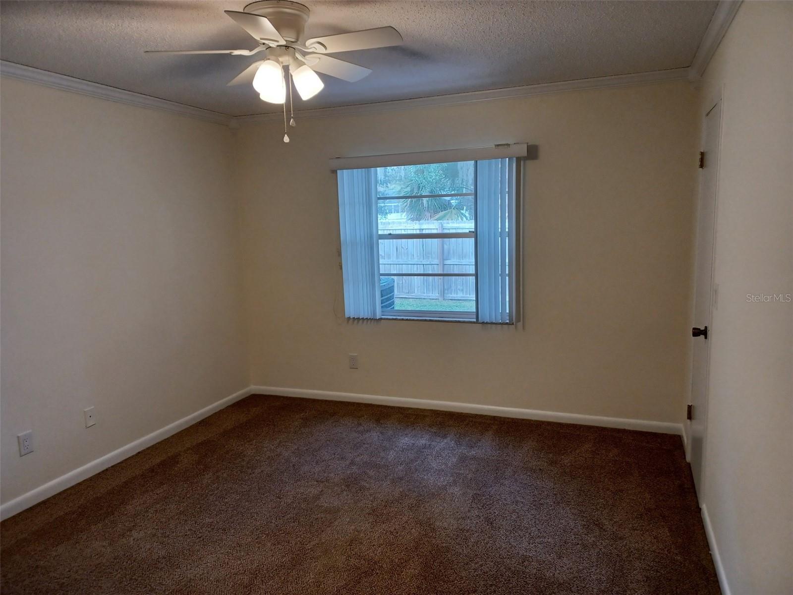 Image 18 of 34 For 2 Fawn Lane 