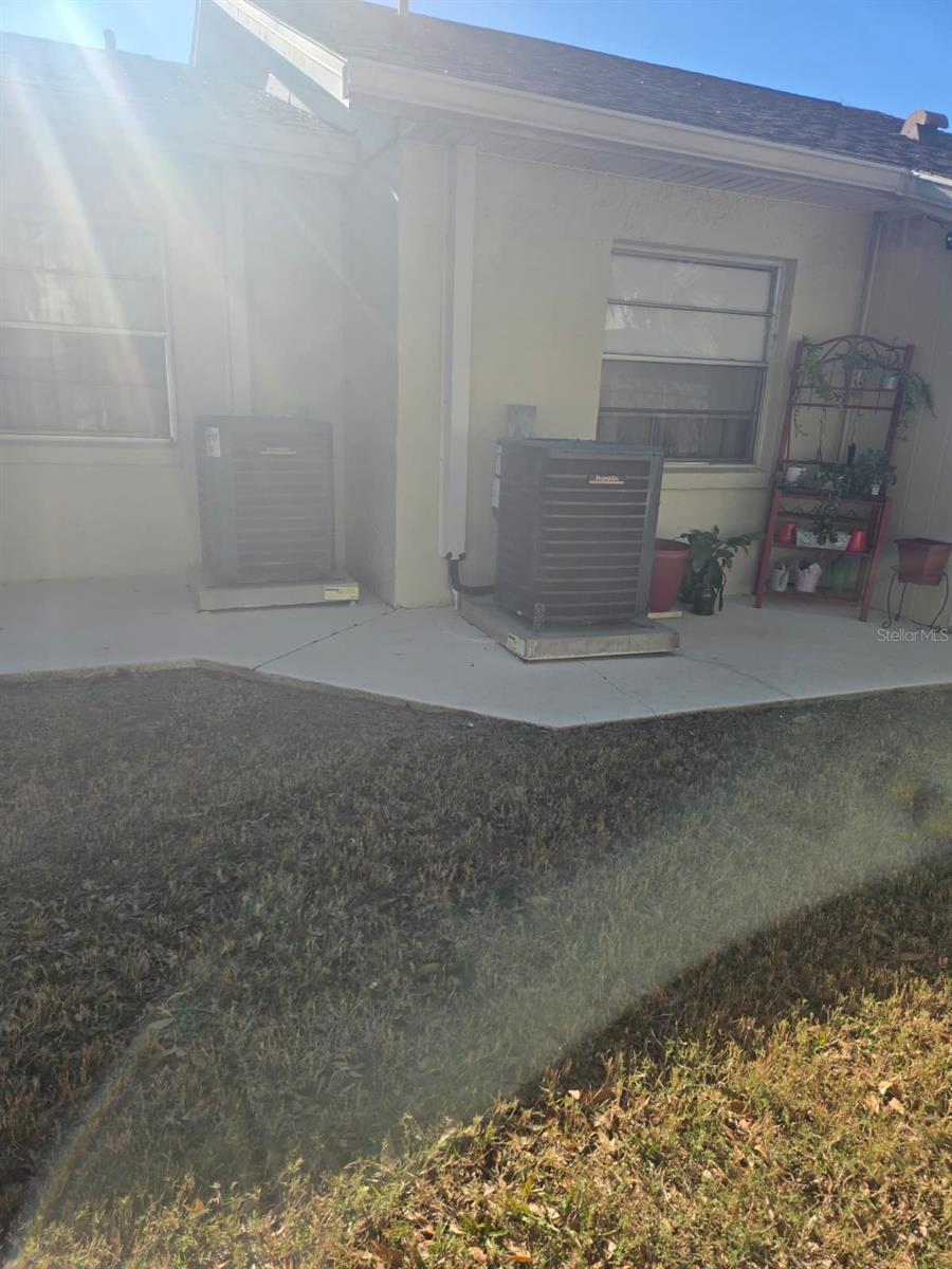 Image 29 of 34 For 2 Fawn Lane 