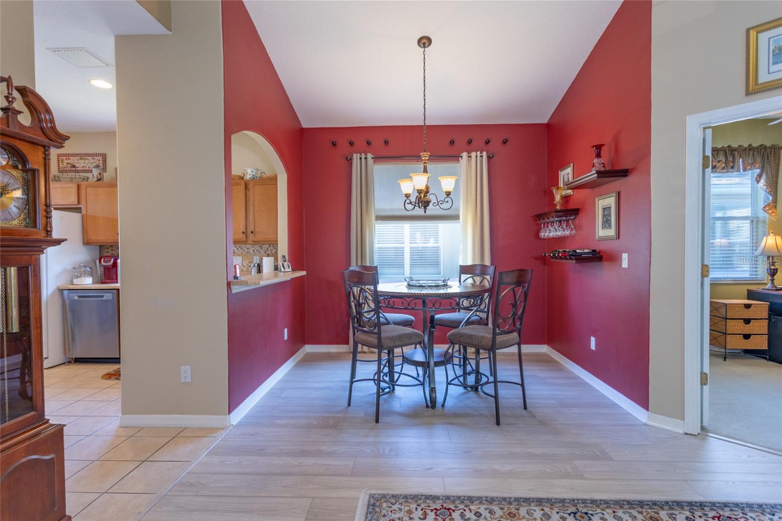 Image 13 of 32 For 148 Raintree Circle