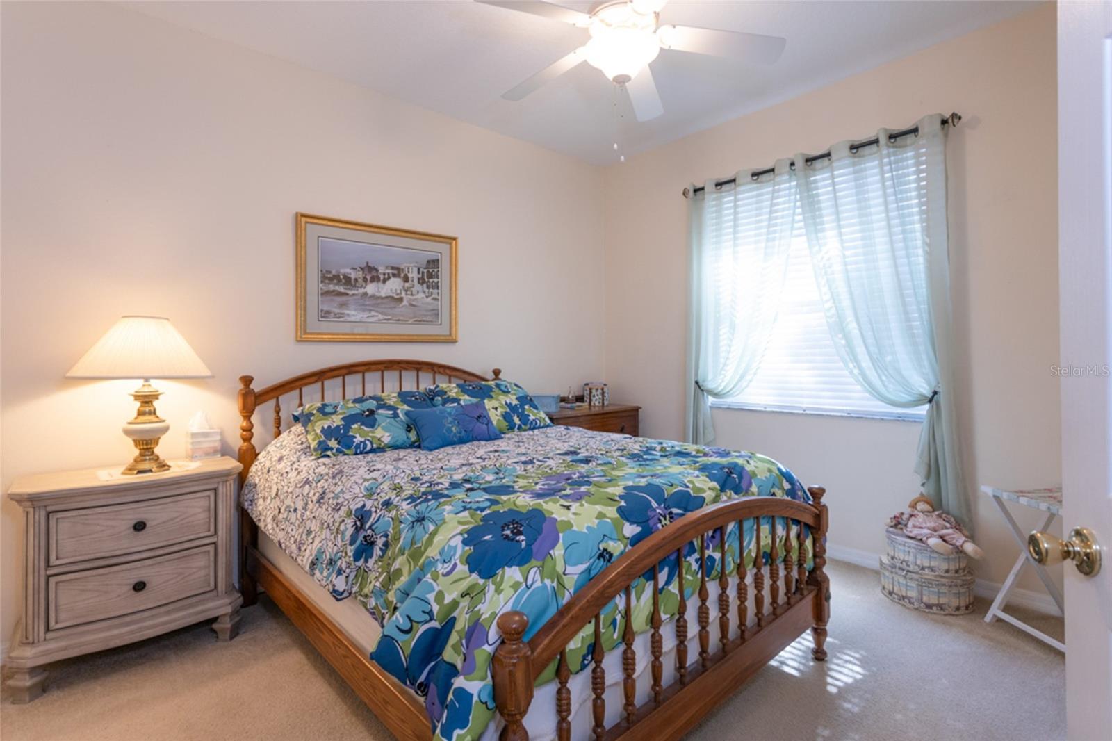 Image 21 of 32 For 148 Raintree Circle