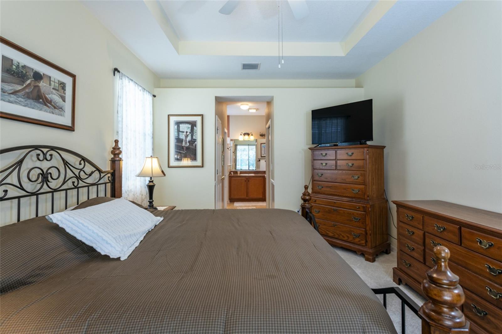 Image 8 of 32 For 148 Raintree Circle