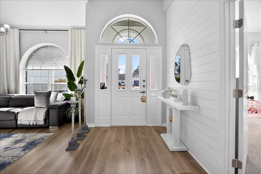 Image 19 of 44 For 46 Whippoorwill Drive