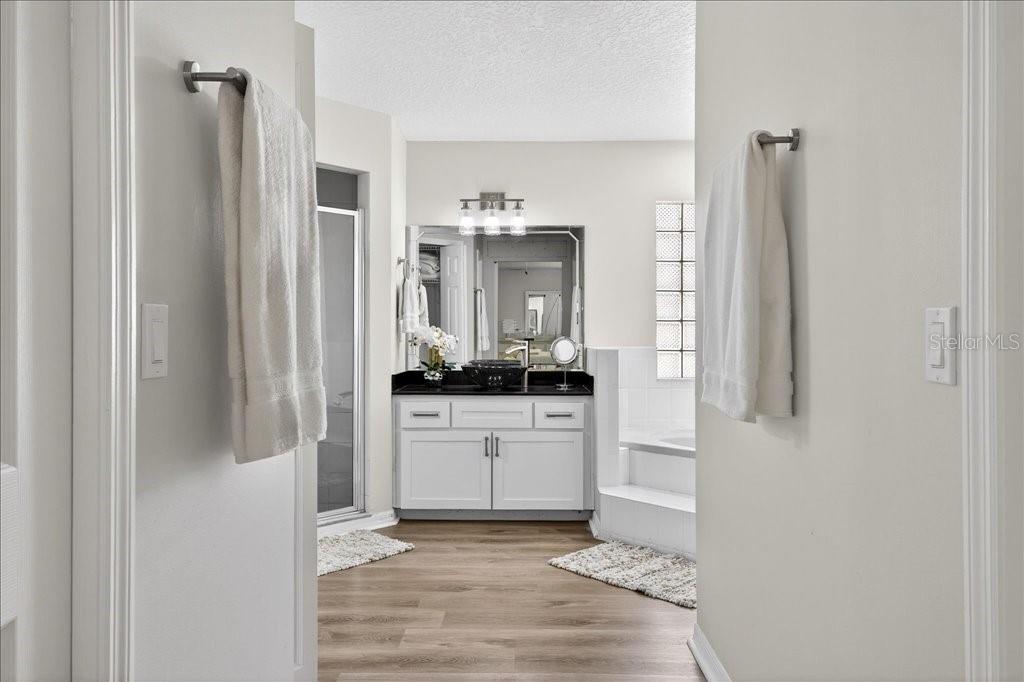 Image 23 of 44 For 46 Whippoorwill Drive