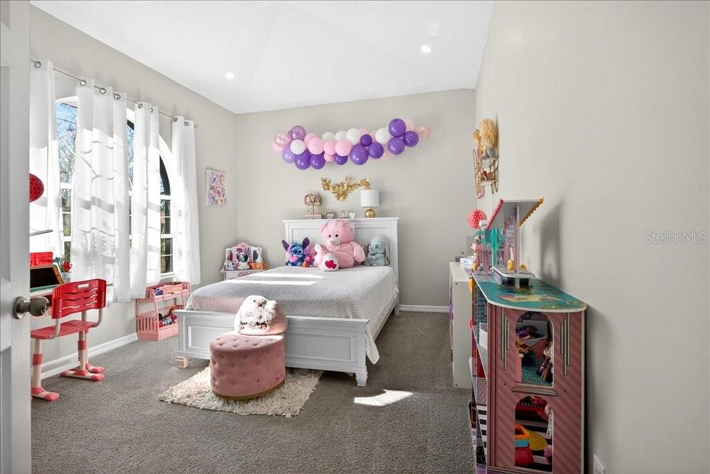 Image 28 of 44 For 46 Whippoorwill Drive