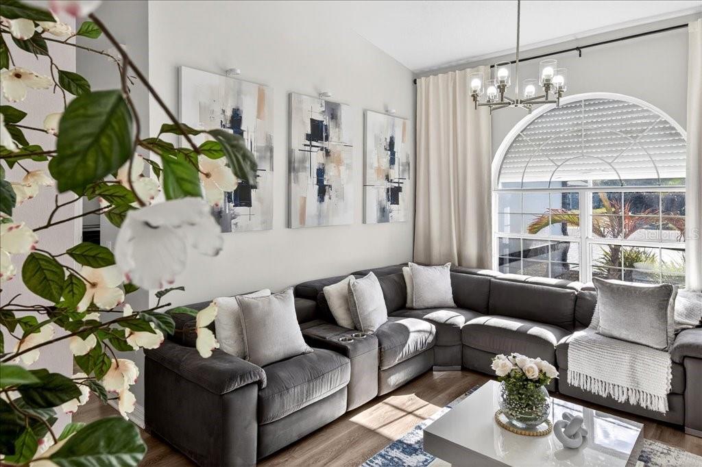 Image 8 of 44 For 46 Whippoorwill Drive