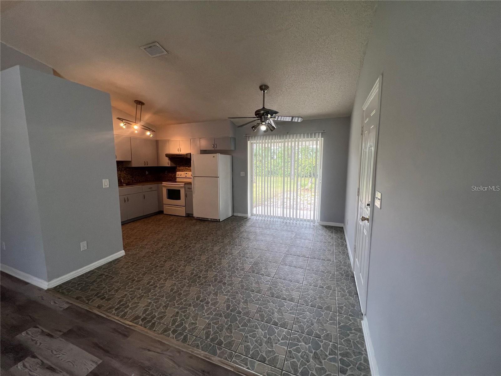 Image 3 of 11 For 23 Richmond Drive