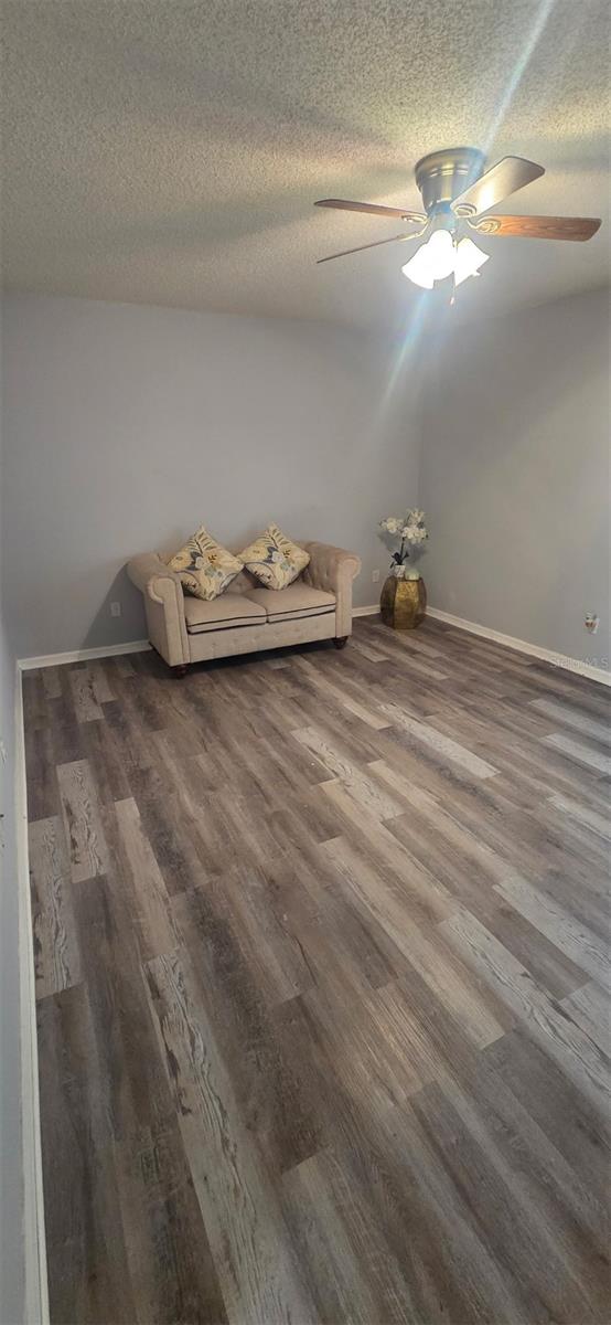 Image 7 of 11 For 23 Richmond Drive