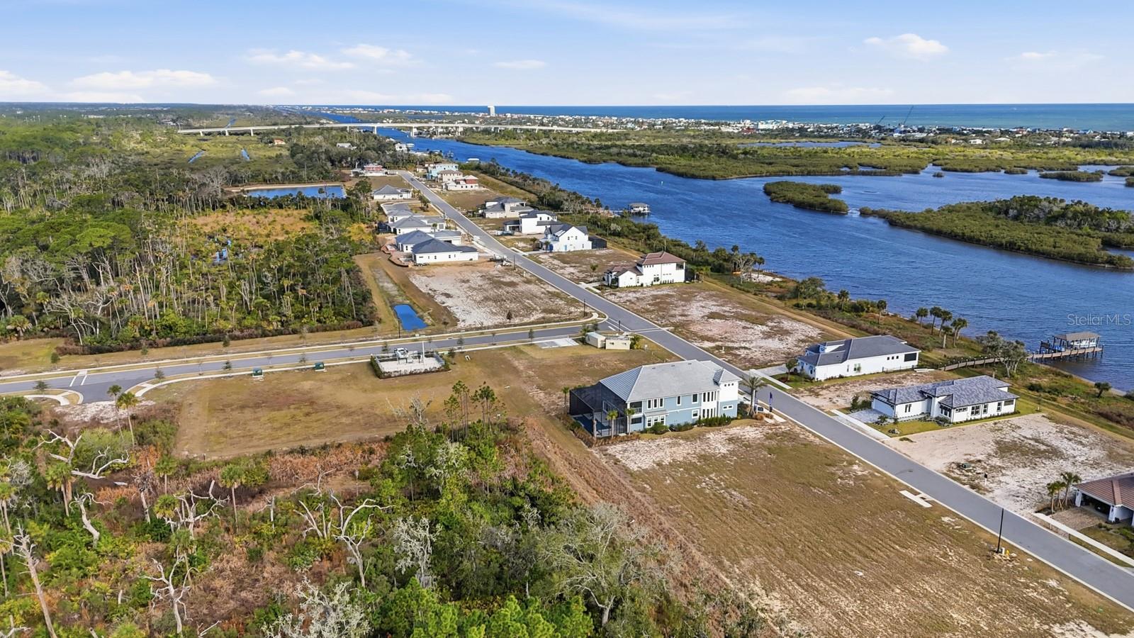 Image 12 of 16 For 87 Coronado Road