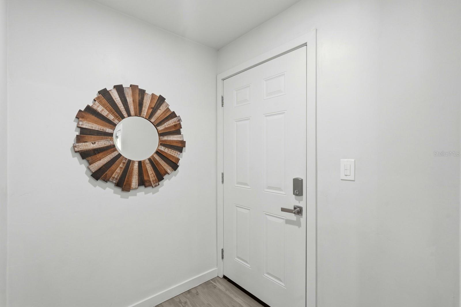 Image 3 of 36 For 364 Palm Circle