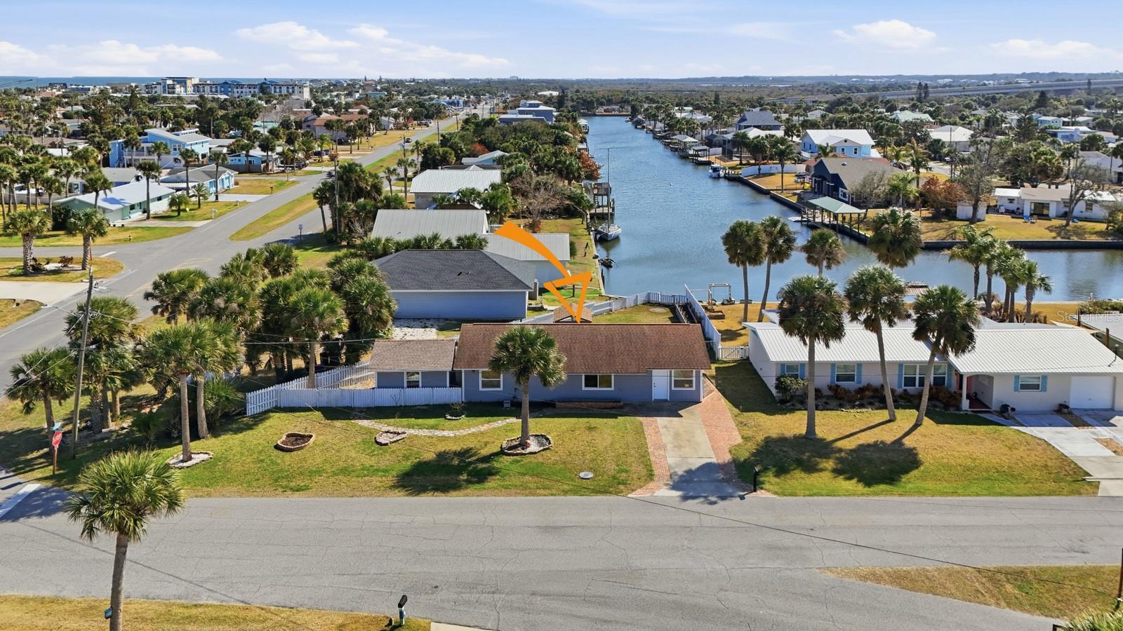 Image 33 of 36 For 364 Palm Circle