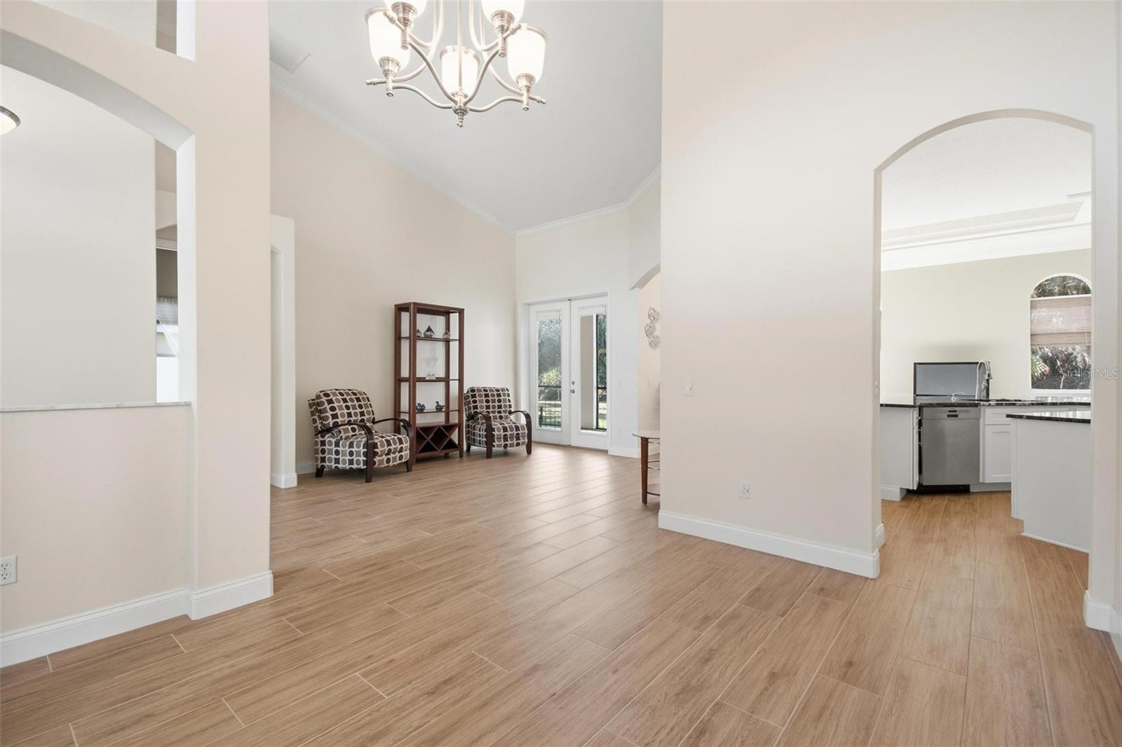 Image 10 of 42 For 5 River Oaks Way