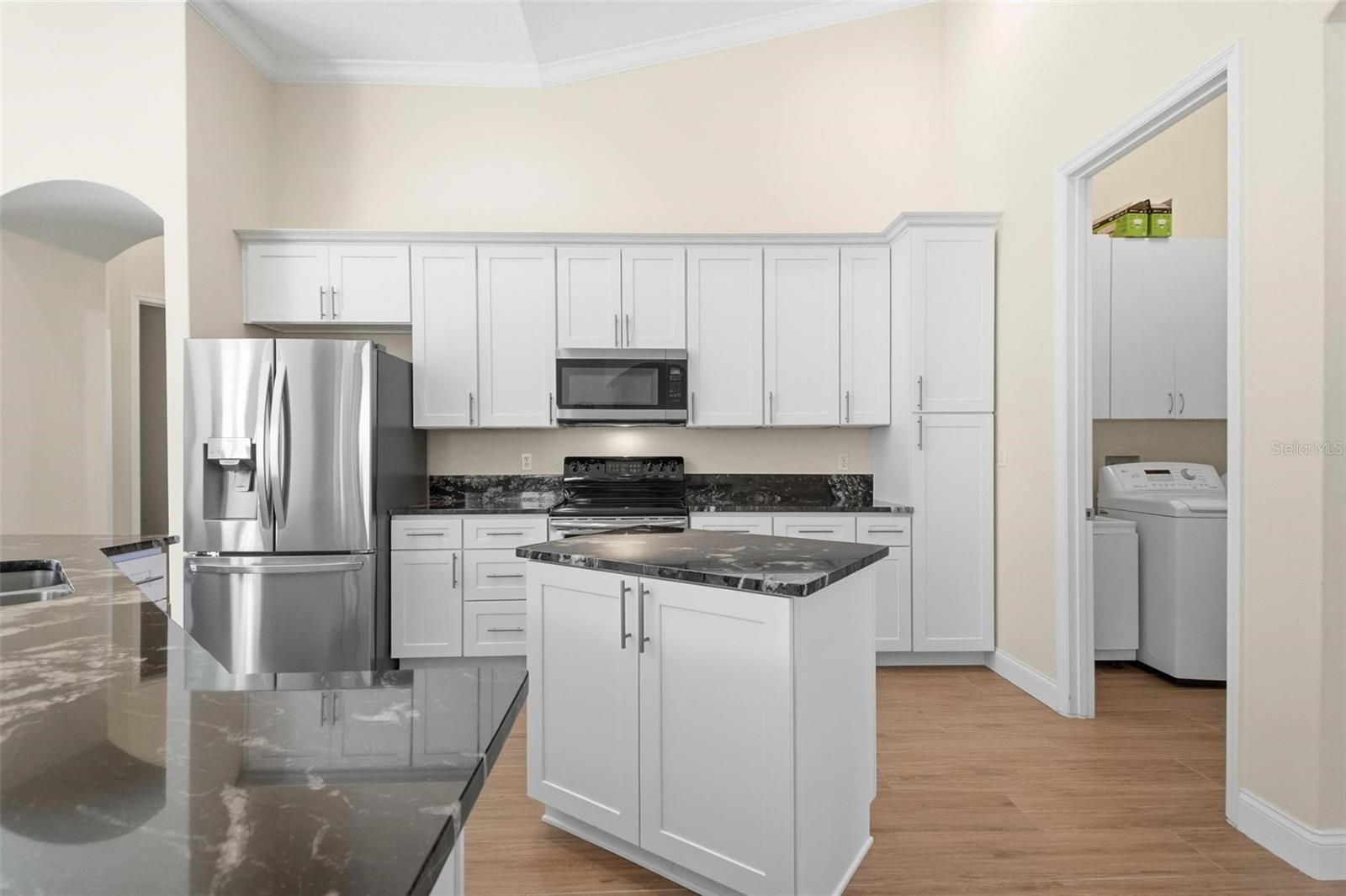 Image 14 of 42 For 5 River Oaks Way