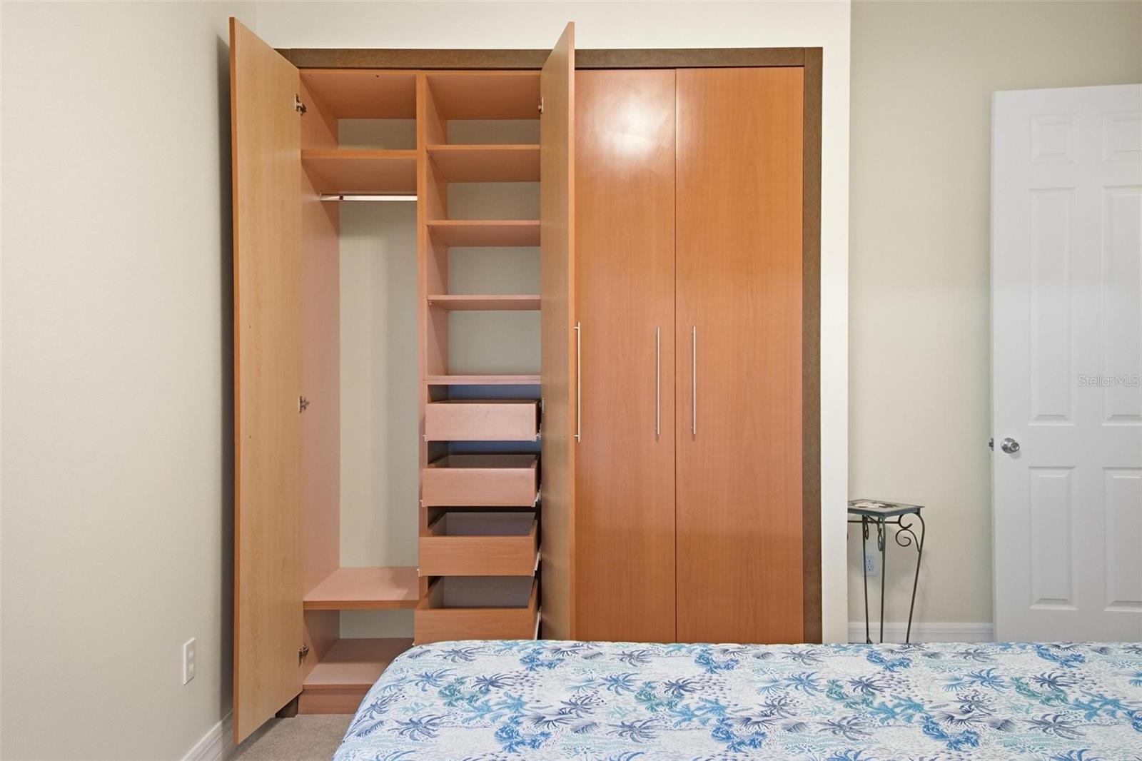 Image 36 of 42 For 5 River Oaks Way